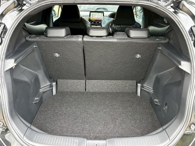 TOYOTA AQUA GR SPORT