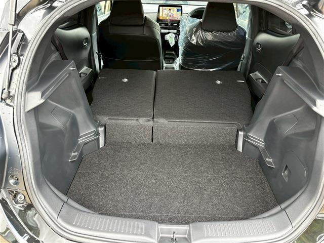 TOYOTA AQUA GR SPORT