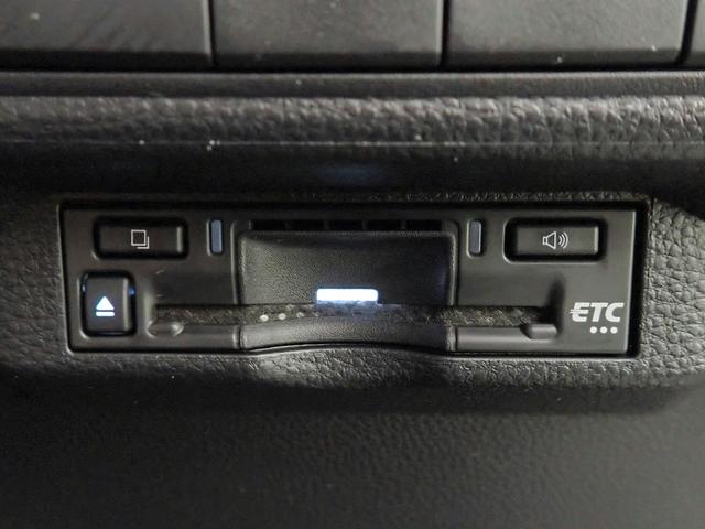 TOYOTA COROLLA HYBRID X