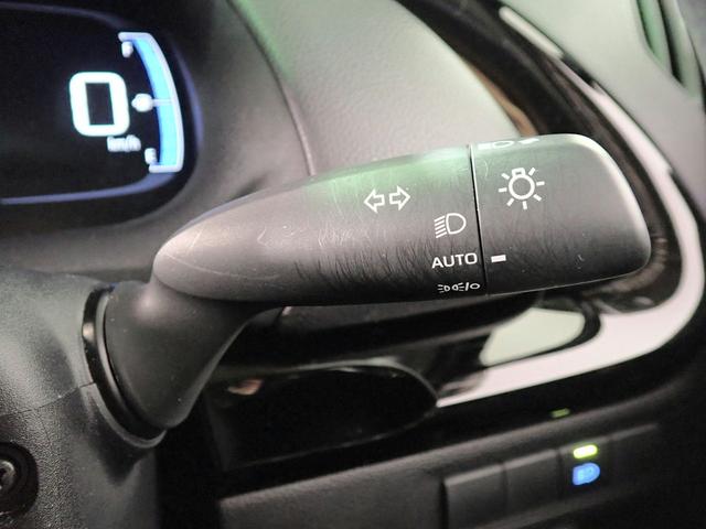 TOYOTA AQUA X