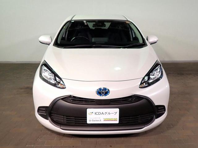 TOYOTA AQUA X