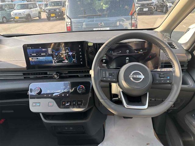 NISSAN SERENA E-POWER HIGHWAY STAR V