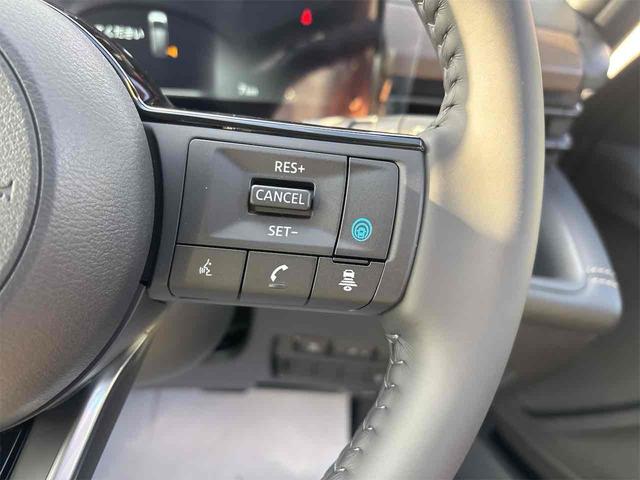 NISSAN SERENA E-POWER HIGHWAY STAR V