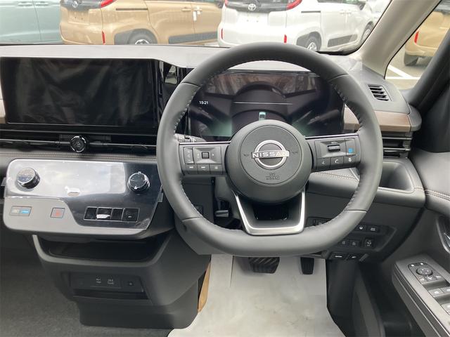 NISSAN SERENA E-POWER HIGHWAY STAR V