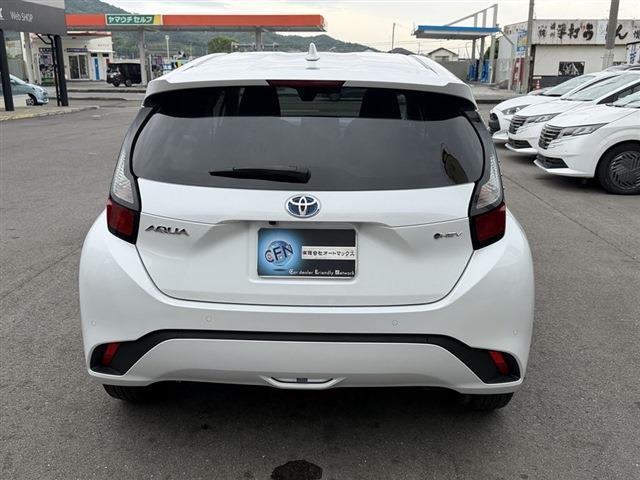 TOYOTA AQUA G