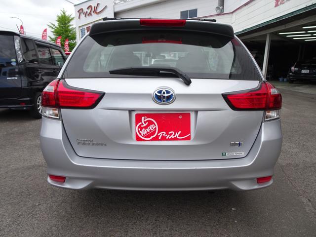 TOYOTA COROLLA FIELDER HYBRID EX