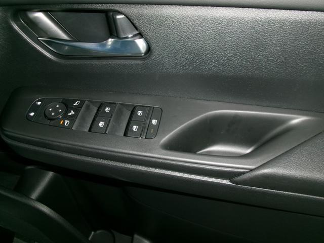 NISSAN SERENA E-4ORCE HIGHWAY STAR V
