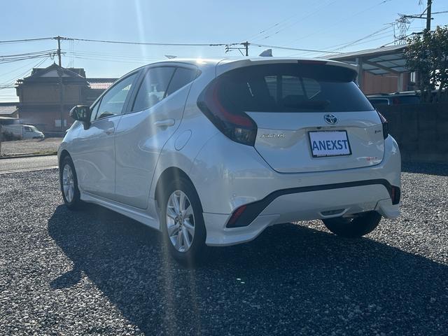 TOYOTA AQUA Z