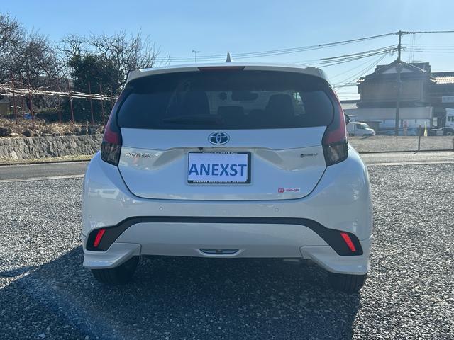 TOYOTA AQUA Z