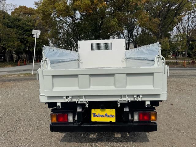 ISUZU ELF TRUCK