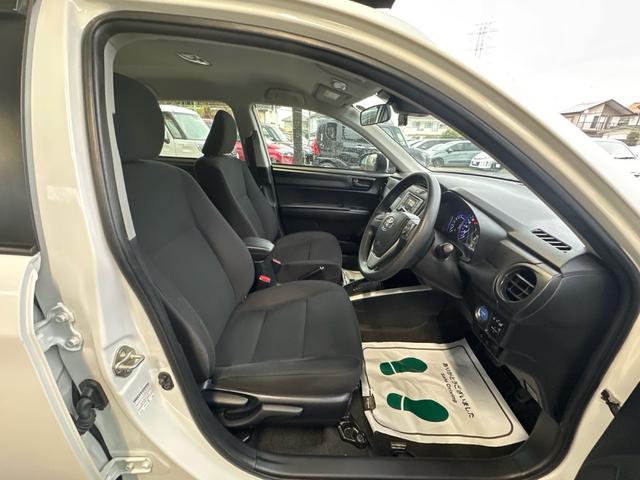 TOYOTA COROLLA FIELDER HYBRID EX