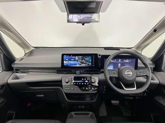 NISSAN SERENA E-POWER LUXION