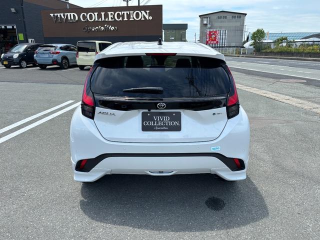 TOYOTA AQUA Z