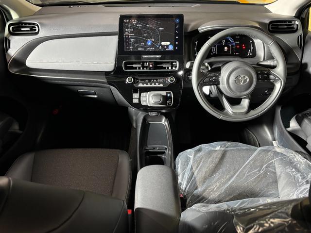 TOYOTA AQUA Z