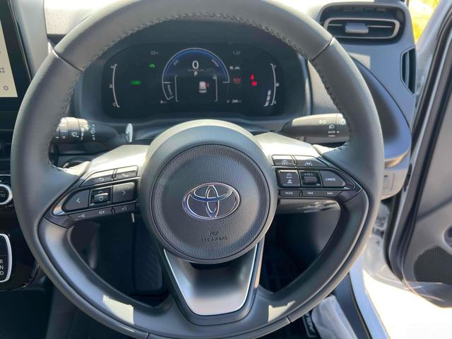 TOYOTA AQUA Z