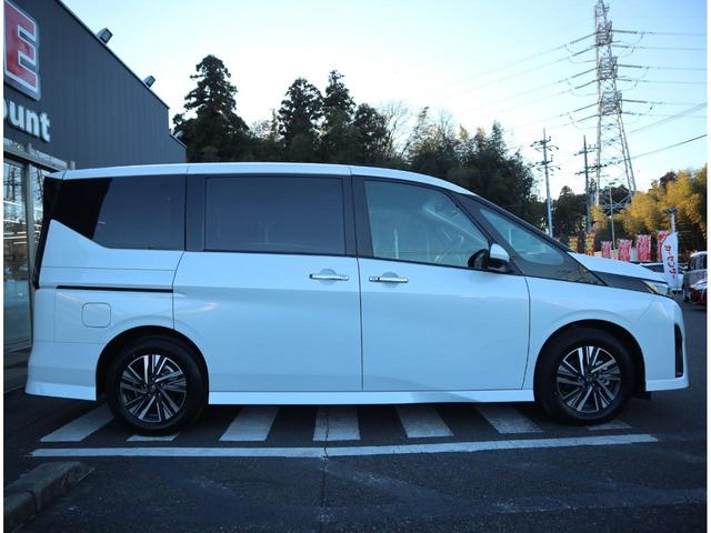 NISSAN SERENA HIGHWAY STAR V