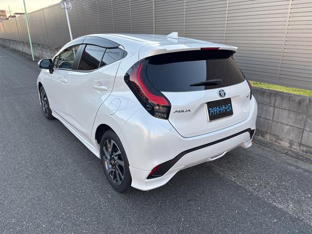 TOYOTA AQUA Z