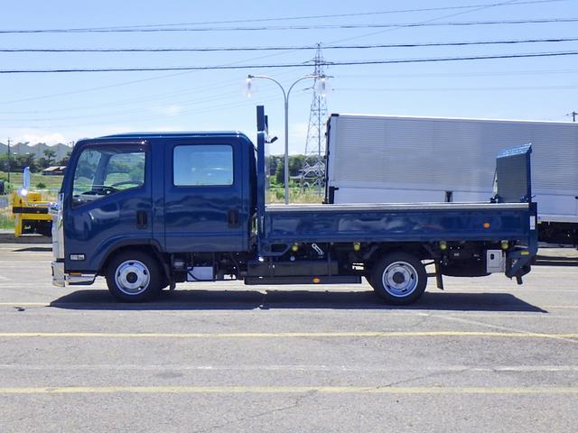 ISUZU ELF TRUCK DOUBLE CAB