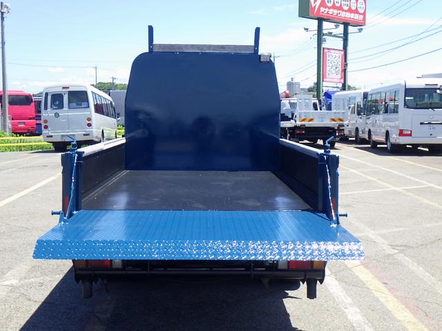 ISUZU ELF TRUCK DOUBLE CAB