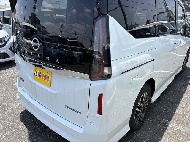 NISSAN SERENA E-POWER HIGHWAY STAR V
