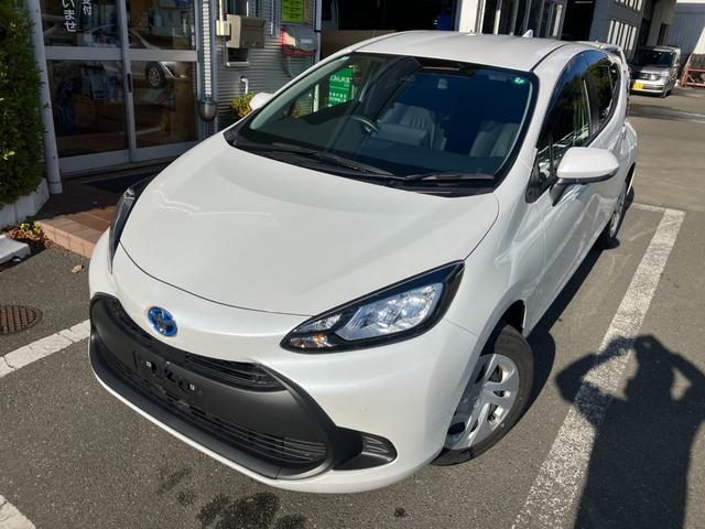 TOYOTA AQUA X