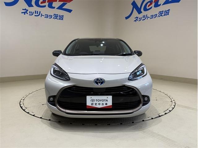 TOYOTA AQUA Z RAFFINE