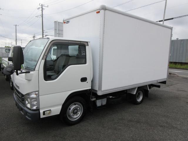 ISUZU ELF TRUCK FLATLOW
