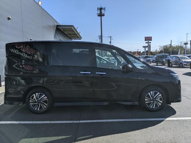 NISSAN SERENA E-POWER HIGHWAY STAR V