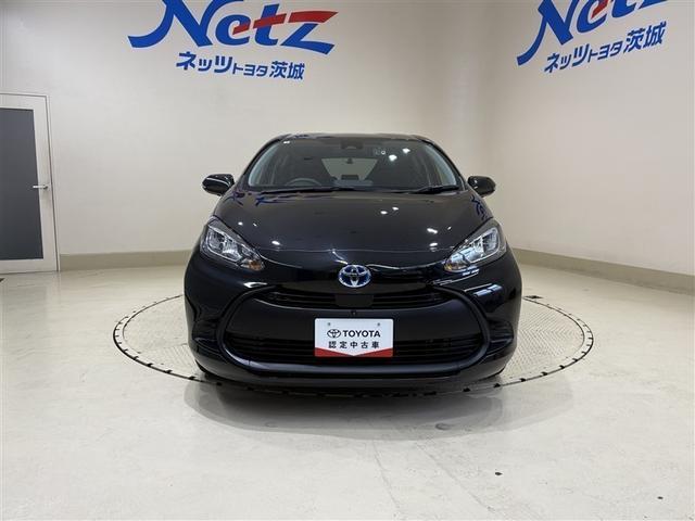 TOYOTA AQUA X