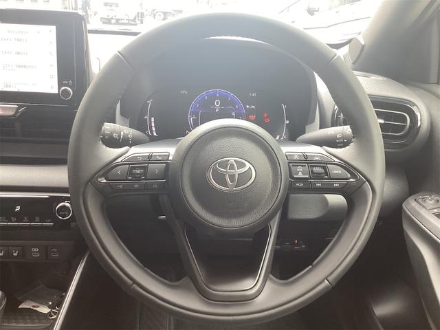 TOYOTA YARIS Z