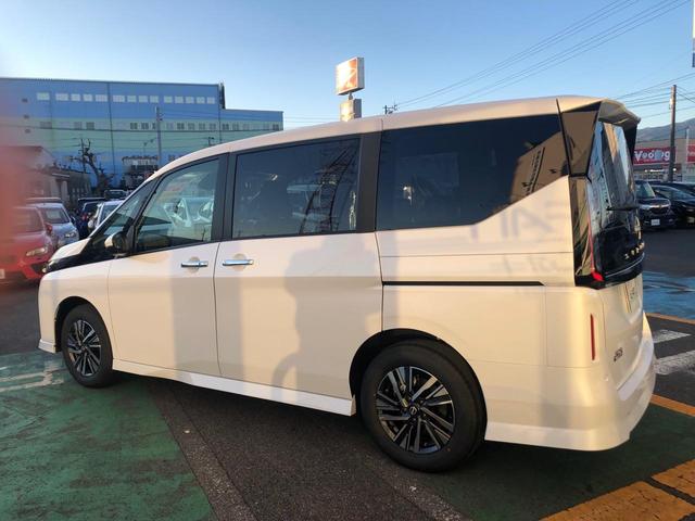 NISSAN SERENA HIGHWAY STAR V