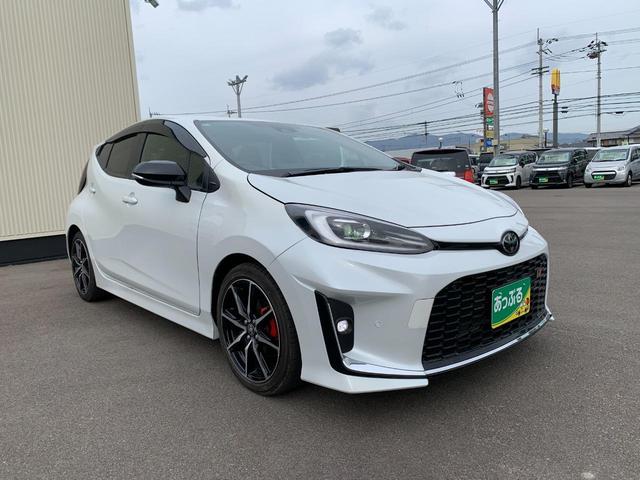 TOYOTA AQUA GR SPORT