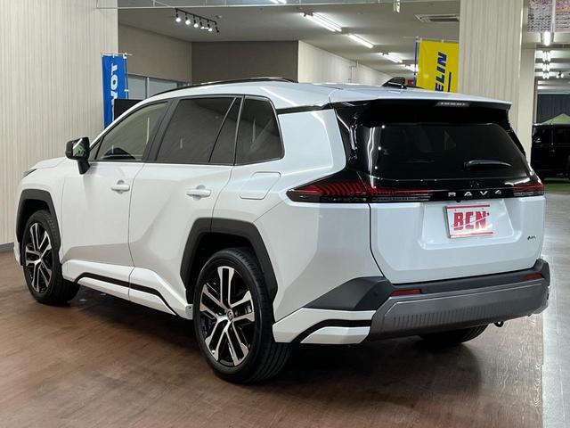 TOYOTA RAV4 Z