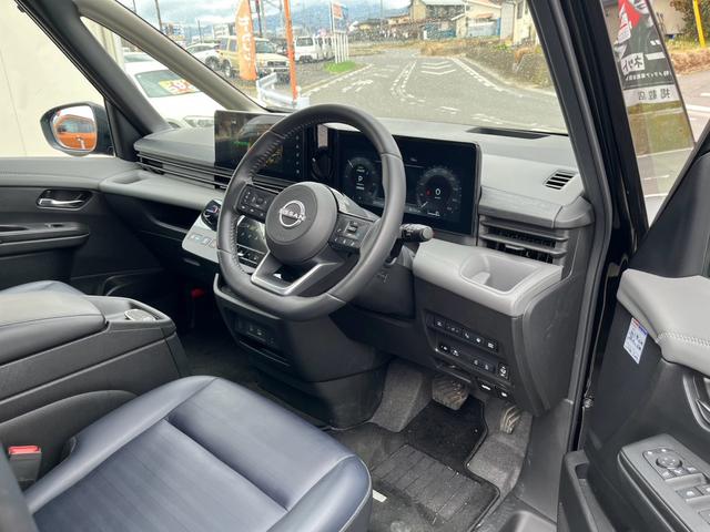 NISSAN SERENA E-POWER LUXION