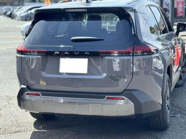 TOYOTA RAV4 ADVENTURE