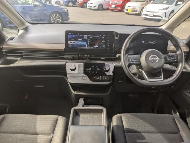 NISSAN SERENA HIGHWAY STAR V
