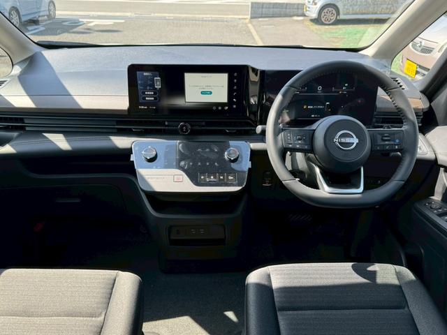 NISSAN SERENA HIGHWAY STAR V