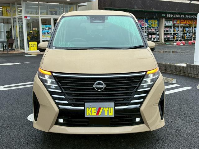 NISSAN SERENA E-POWER LUXION