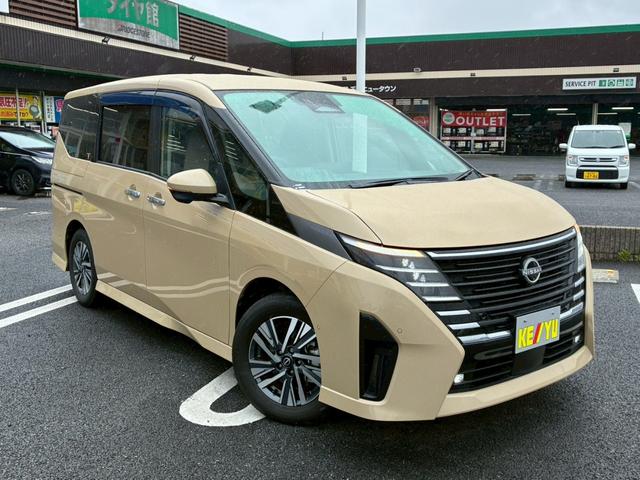 NISSAN SERENA E-POWER LUXION