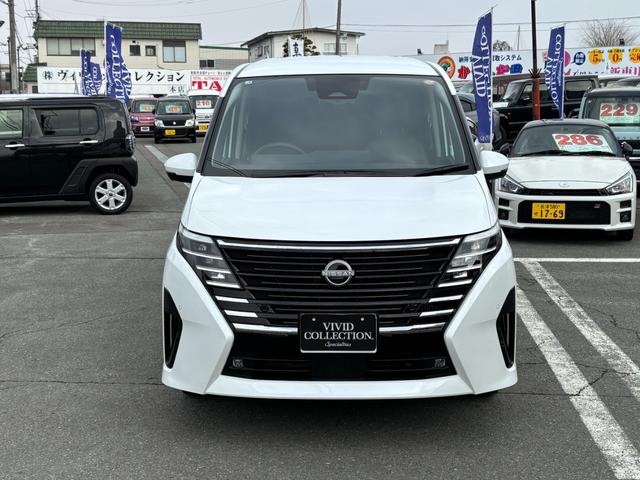 NISSAN SERENA E-4ORCE HIGHWAY STAR V