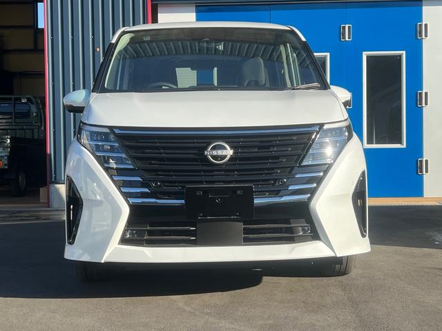 NISSAN SERENA E-POWER HIGHWAY STAR V