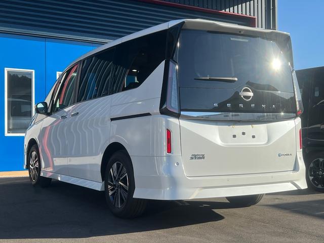 NISSAN SERENA E-POWER HIGHWAY STAR V
