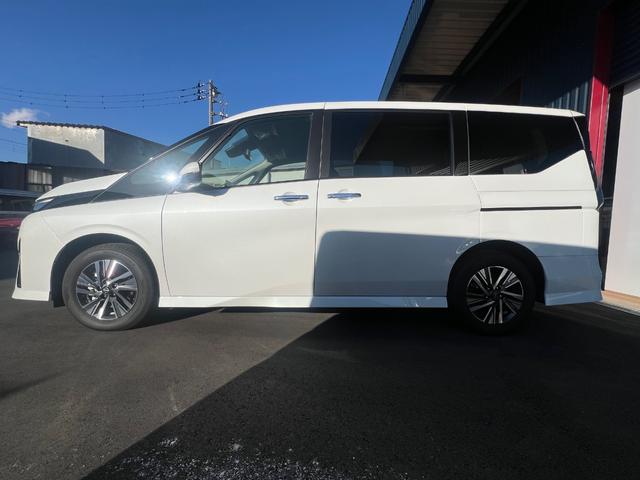 NISSAN SERENA E-POWER HIGHWAY STAR V