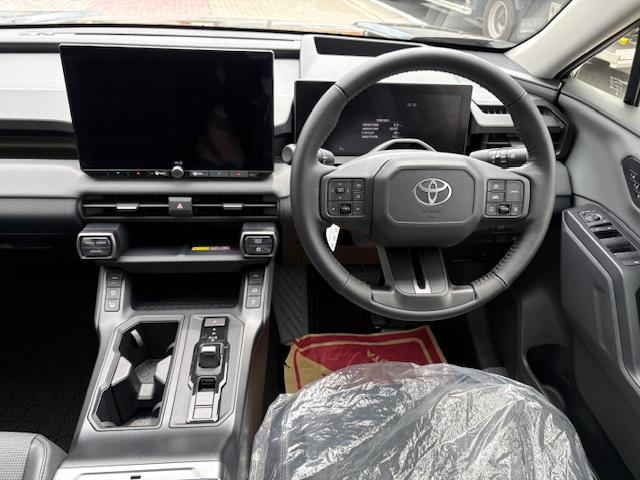 TOYOTA RAV4 Z