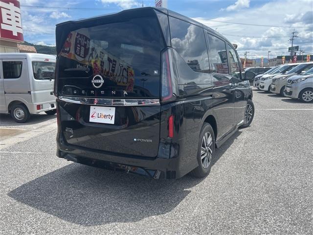 NISSAN SERENA E-POWER HIGHWAY STAR V