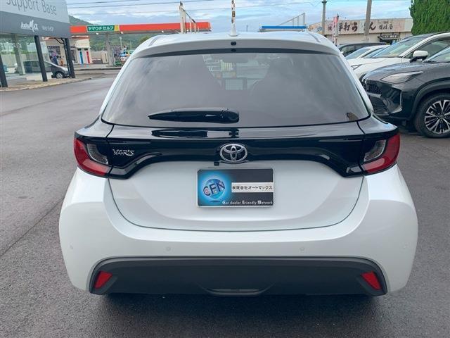 TOYOTA YARIS X