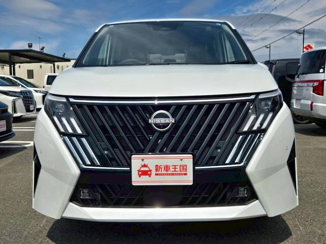 NISSAN SERENA HIGHWAY STAR V