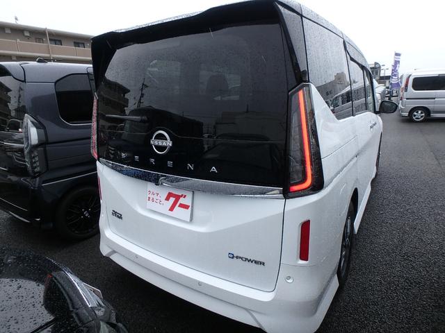 NISSAN SERENA E-POWER HIGHWAY STAR V