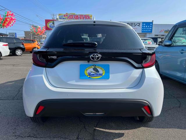 TOYOTA YARIS X
