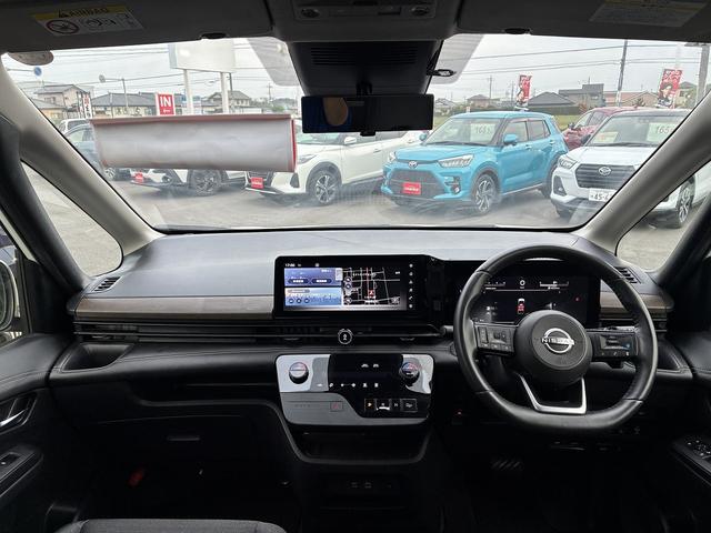 NISSAN SERENA HIGHWAY STAR V